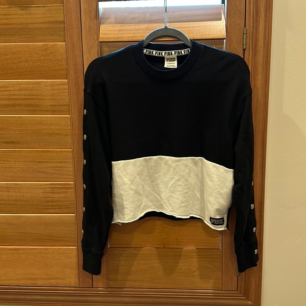 VICTORIA’s Secret Crop Top
